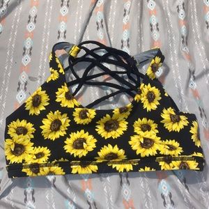 BORN PRIMITIVE SPORTS BRA